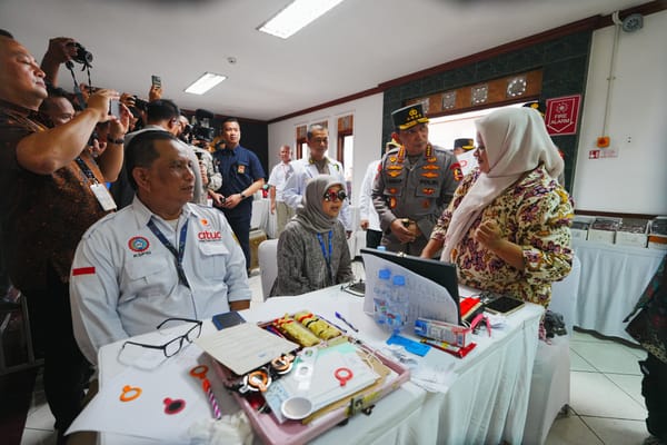 Kapolri Hadiri Bakti Kesehatan dan Donor Darah KSPSI Bentuk Kepedulian untuk Buruh