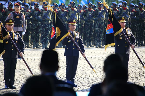 Kado Manis Divisi Humas untuk Irjen Sandi Lewat Nugraha Sakanti