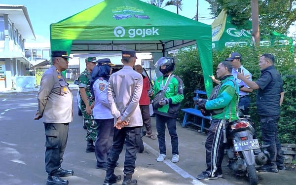 Kunjungi Terminal Arjosari Wakapolresta Pererat Hubungan dengan Masyarakat