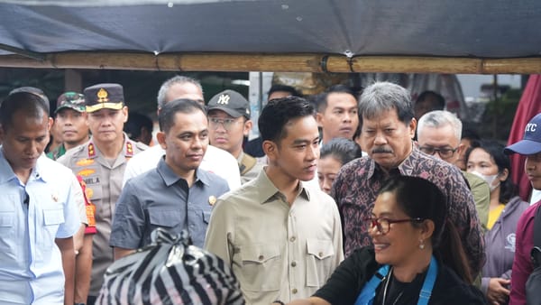 Pengamanan Kunker Wapres Gibran di Pasar Dauh Pala Berjalan Lancar Berkat Polda Bali
