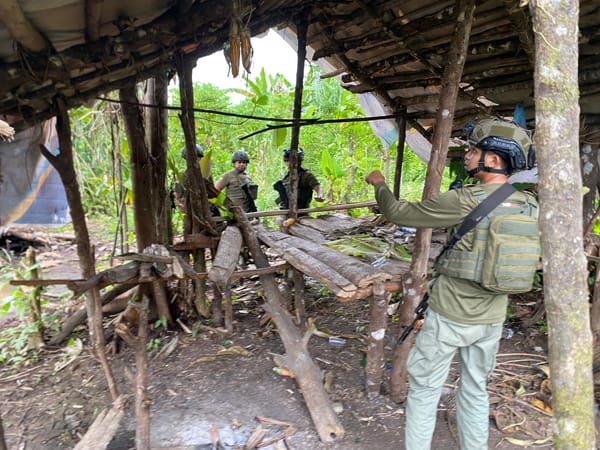 Satgas Damai Cartenz Selamatkan Warga Sipil dari Serangan OTK di Papua