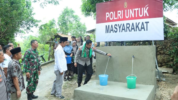Peduli Warga, Kapolres Bangkalan Salurkan Bantuan Sumur Bor di Tengah Kekeringan