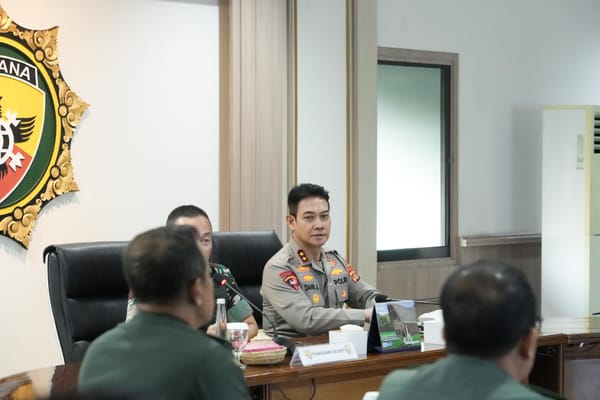 Sinergi Lintas Sektor, Kapolda Bali Ikuti Rakor HUT ke-80 RI di Pemprov Bali