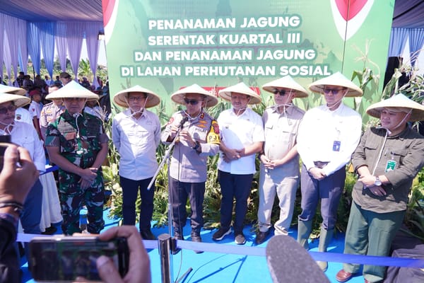Kapolda Jabar Tanam Jagung Serentak di Sumedang, Dorong Kemandirian Pangan