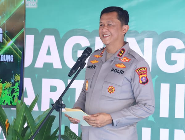 Dukung Swasembada Pangan, Kapolda Kalteng Gelar Tanam Jagung di Pulang Pisau