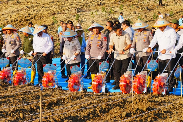 Kapolri Tegaskan Peran Koperasi Merah Putih dalam Rantai Distribusi Jagung Nasional