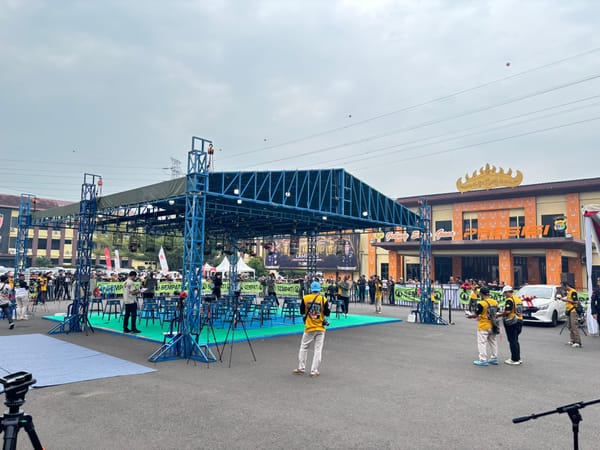 Festival Kicau Burung di Mapolda Lampung Diserbu Ribuan Peserta