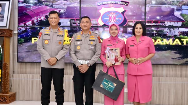 Serah Terima Jabatan Dirlantas, Kapolda Kalteng Tekankan Profesionalisme dan Pelayanan