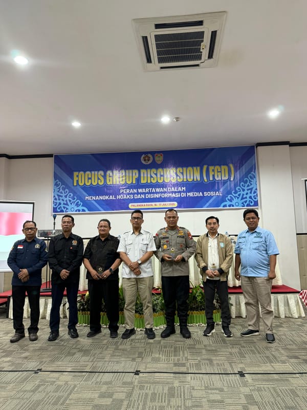 Humas Polda Kalteng Paparkan Sinergi Polri-Wartawan di FGD PWI Kalteng