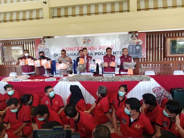 Polda NTB Bongkar 32 Kasus Narkoba dan Tangkap 45 Tersangka Selama Mei hingga Juli 2025