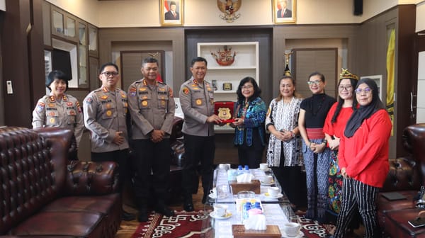 Kapolda Kalteng Dukung Perempuan Dayak: Komitmen Tegas dalam Pembangunan Daerah