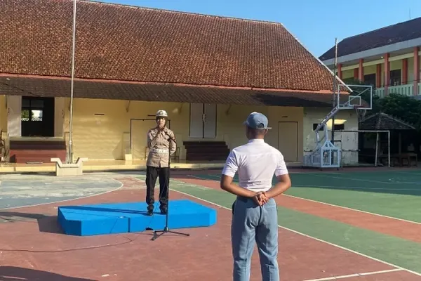 Satlantas Polresta Banyumas Gencarkan Edukasi Disiplin Berlalu Lintas bagi Pelajar