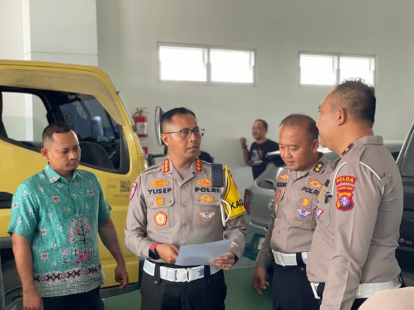Wujudkan Pelayanan Prima, Dirlantas Polda Kalteng Lakukan Sidak ke Kantor BPKB