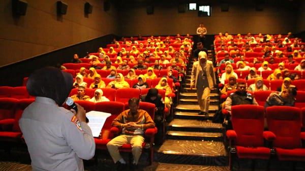 Polisi Ajak Sekolah Lawan Perundungan, Nobar Film "Cyberbullying" Jadi Pemantik Diskusi