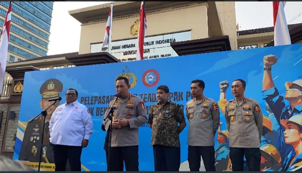 Kapolri Lepas 1.575 Buruh Terdampak PHK dan Angkatan Kerja Baru di Jakarta