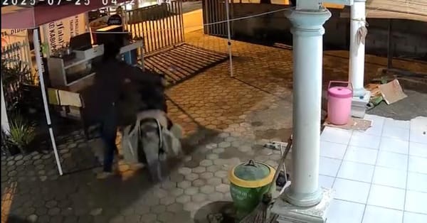 Terekam CCTV, Aksi Curanmor di Brebes Terjadi Lagi dan Viral di Medsos