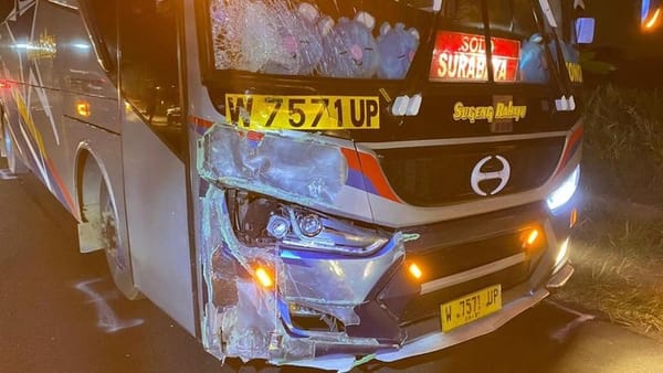 Bus Sugeng Rahayu Tabrak Pemotor hingga Tewas di Sragen, Diduga Gagal Menyalip Truk
