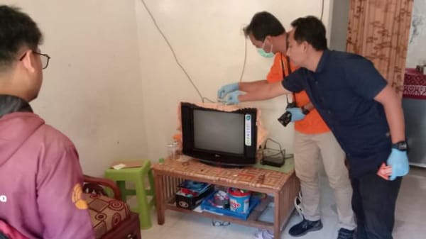 Perempuan Ditemukan Tewas di Rumah Terkunci, Polisi Lakukan Identifikasi