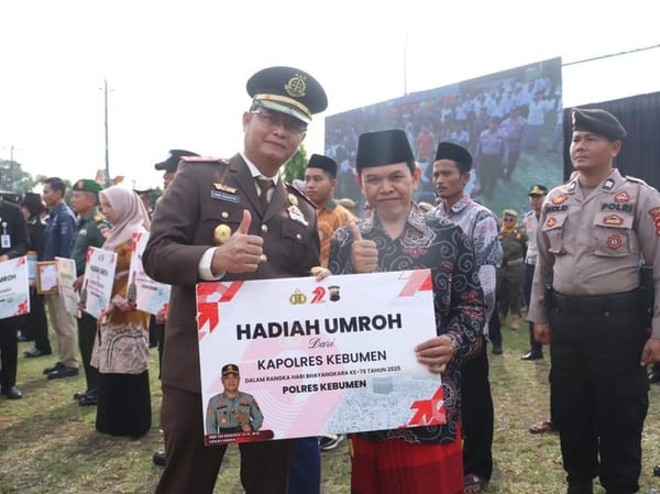 Polres Kebumen Rayakan Hari Bhayangkara dengan Berangkatkan 15 Orang Umrah Gratis