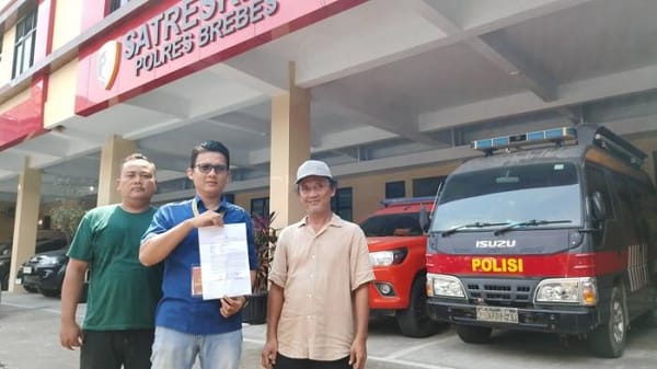Masalah Parkir, Kades Tengguli Brebes Dilaporkan Warga ke Polisi
