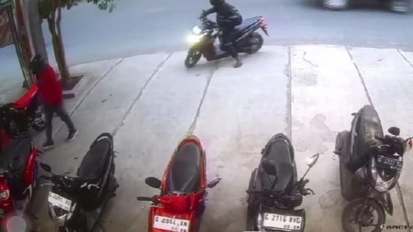 Gagal Curi Honda CRF, Dua Pencuri di Brebes Tepergok Saat Utak-atik Kontak