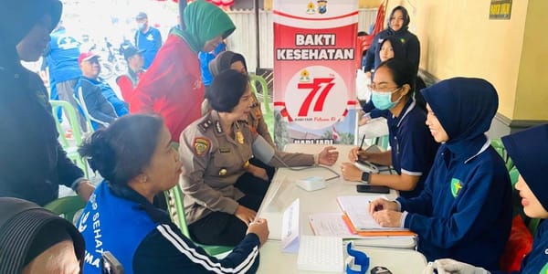 Rangkaian HUT ke-77, Polwan Polresta Malang Kota Gelar Bakti Kesehatan Gratis