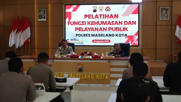 Tingkatkan Kompetensi Humas, Polres Magelang Kota Kupas Teknik Penulisan Berita