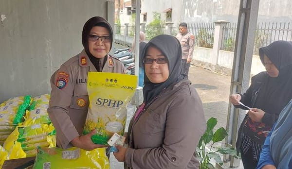 Polresta Malang Kota Salurkan 36 Ton Beras Murah, Stabilkan Harga Pangan