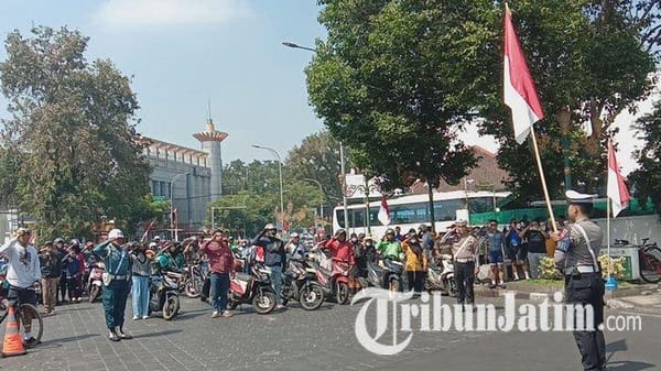 Detik-Detik Proklamasi, Polresta Malang Kota Ajak Pengguna Jalan Hormat ke Merah Putih