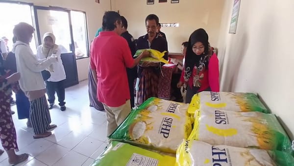 Daya Beli Turun, Warga Serbu Gerakan Pangan Murah di Desa Keji Ungaran Barat