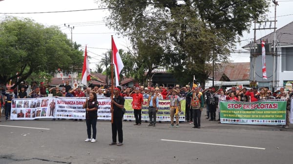 Polresta Palangka Raya Amankan Aksi Damai Aliansi Dayak Bersatu di Depan Kantor Gubernur