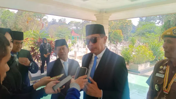 Ziarah ke TMP, Wali Kota Malang Ajak Pemuda Teladani Semangat Pahlawan