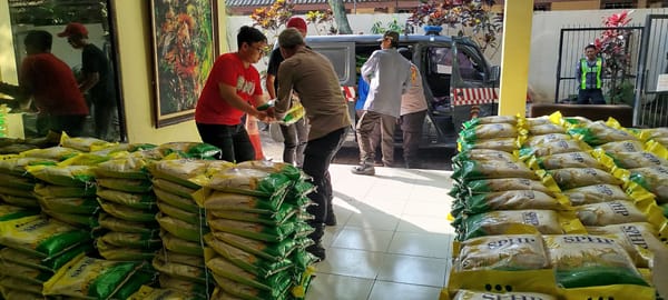 Polresta Malang Kota Kawal Penyaluran 36 Ton Beras Lewat Gerakan Pangan Murah