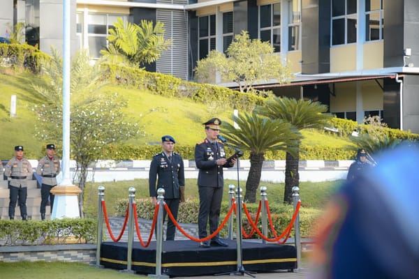 Semarak HUT RI ke-80, Wakapolda Sumbar Ajak Polri Isi Kemerdekaan dengan Pengabdian