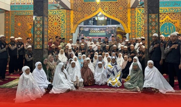 Dari Masjid Al-Mutmainnah, Wakapolda Sumbar Dorong Warga Perkuat Keimanan dan Persaudaraan