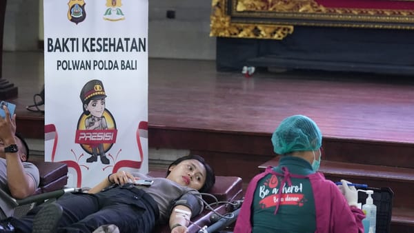 Sambut HUT Polwan ke-77, Polwan Polda Bali Gelar Donor Darah