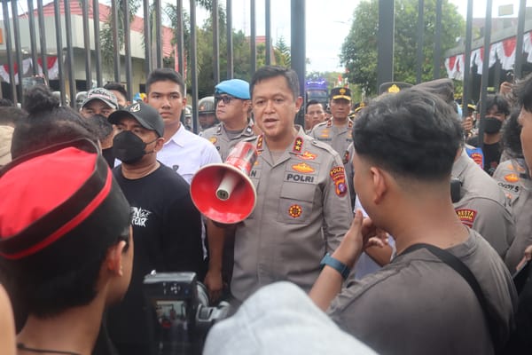 Kapolda Kalteng Apresiasi Pendemo dan Personel, Aksi Unras Berjalan Kondusif