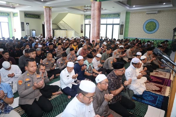 Polda Kalsel Gelar Shalat Ghaib dan Doa Bersama untuk Almarhum Affan Kurniawan