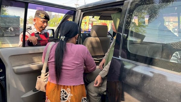 Satpol PP Demak Gelar Razia Pekat, 4 WTS Diamankan dan Dikirim ke Panti