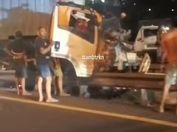 Kecelakaan Karambol di Tol Gayamsari, Enam Kendaraan Jadi Korban