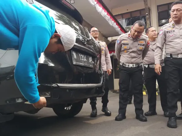 Lampu Mobil Terlalu Silau dan Viral di Medsos, Pemiliknya Dikenai Sanksi