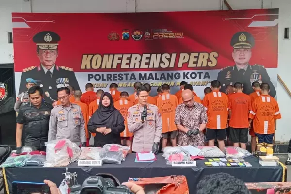 Polresta Malang Kota Resmi Tahan 17 Tersangka Aksi Anarkis