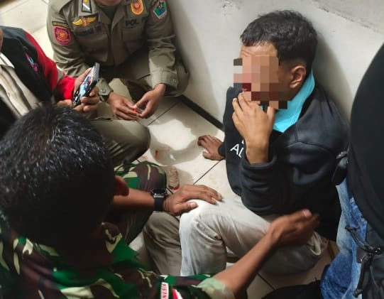 Pria Diduga Bawa Molotov Diamankan di Sekitar Balai Kota Malang