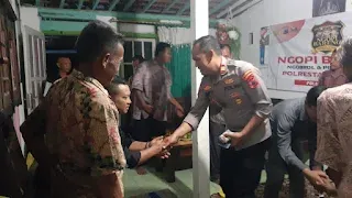 Polsek Wangon Gelar Ngopi Bareng Bersama Kelompok Ternak Berkah Makmur