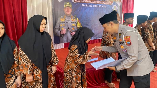 Satlantas Malang Kota Gelar Doa Bersama Yatim Piatu Peringati Hari Lalu Lintas Bhayangkara ke-70