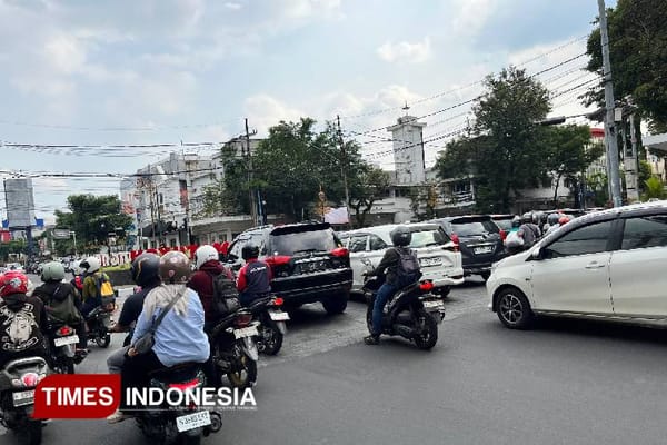 Kepadatan Lalu Lintas Kota Malang Meningkat Selama Libur Maulid Nabi