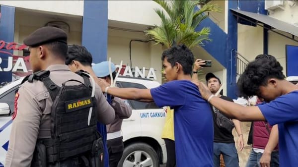 Kerusuhan DPRD Cilacap, 23 Orang Jadi Tersangka Termasuk Anak di Bawah Umur