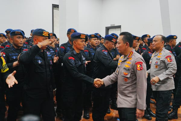 Kapolri Sambangi Mako Brimob Kwitang, Beri Apresiasi dan Motivasi Jelang Tugas Pengamanan