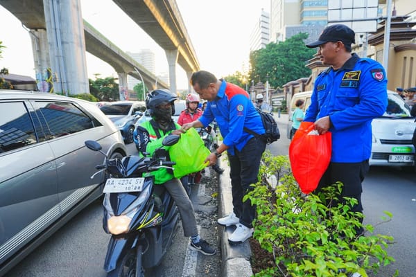 Sinergi KSPSI dan Polri, Ratusan Paket Sembako Dibagikan Lewat Bakti Sosial