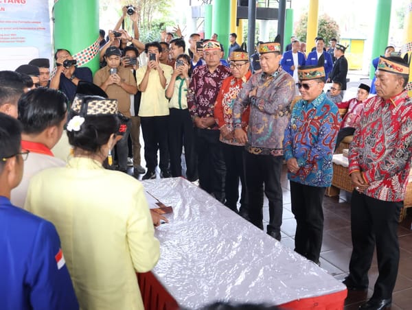Kapolda Kalteng Ajak Pemuda Lintas Iman Jaga Persatuan dalam Deklarasi Damai